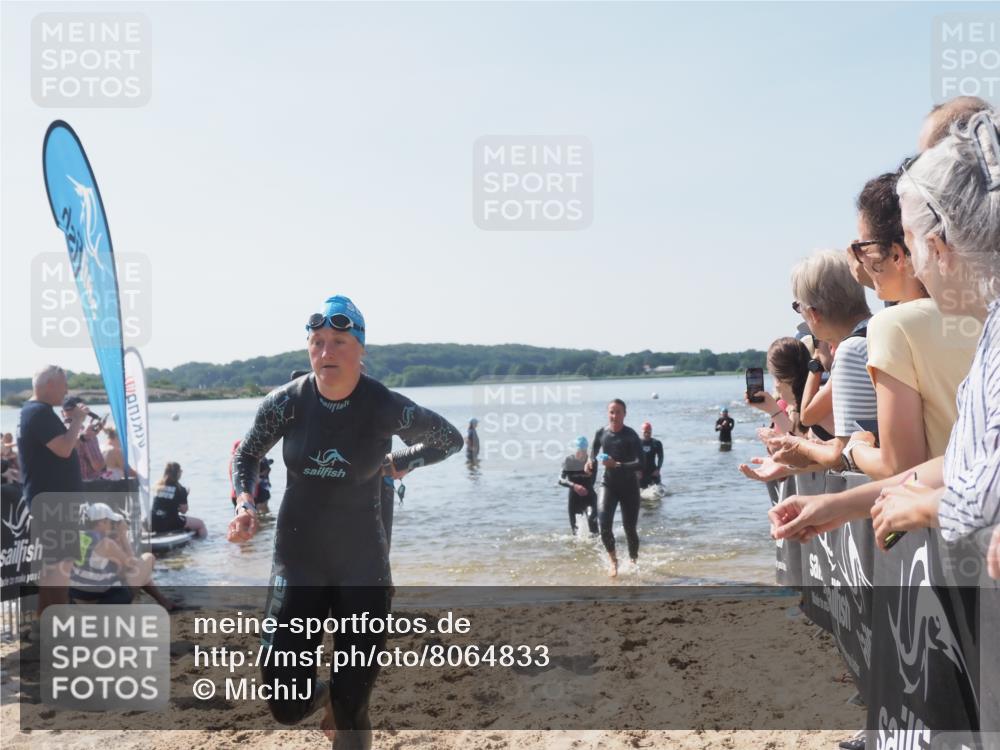 22.06.2025 - Viking Triathlon MichiJ http://msf.ph/oto/8064833 22.06.2025 10:29:29 Schwimmen 6, 11, 30, 33, 243, 612 meine-sportfotos.de