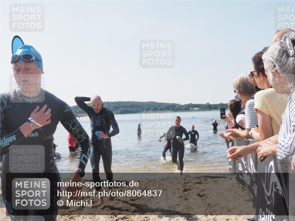 22.06.2025 - Viking Triathlon MichiJ http://msf.ph/oto/8064837 22.06.2025 10:29:29 Schwimmen 6, 11, 30, 33, 243, 612 meine-sportfotos.de