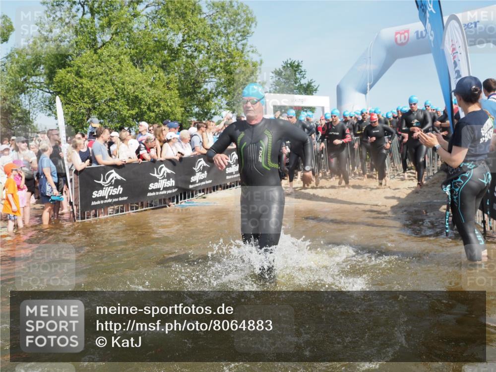 22.06.2025 - Viking Triathlon KatJ http://msf.ph/oto/8064883 22.06.2025 10:05:02 Schwimmen 197, 232, 254, 295, 362, 386, 394, 407, 416, 423, 500, 509, 527, 605, 620 meine-sportfotos.de