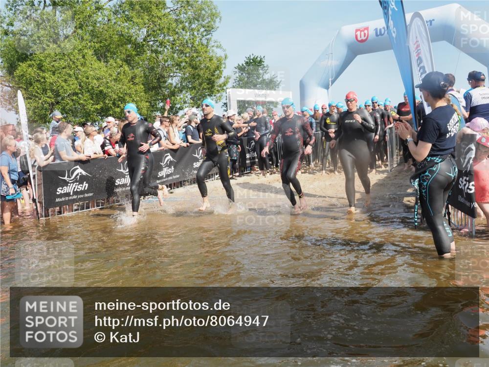 22.06.2025 - Viking Triathlon KatJ http://msf.ph/oto/8064947 22.06.2025 10:05:09 Schwimmen 94, 232, 291, 386, 388, 395, 407, 500, 605, 627 meine-sportfotos.de