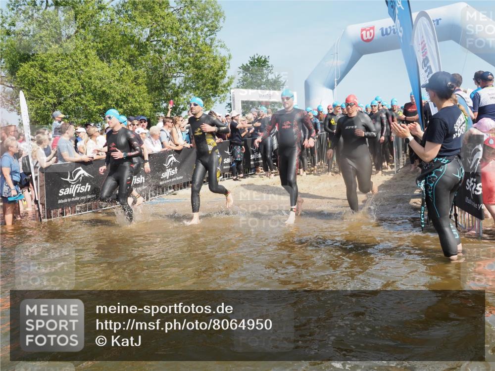 22.06.2025 - Viking Triathlon KatJ http://msf.ph/oto/8064950 22.06.2025 10:05:09 Schwimmen 94, 232, 291, 386, 388, 395, 407, 500, 605, 627 meine-sportfotos.de