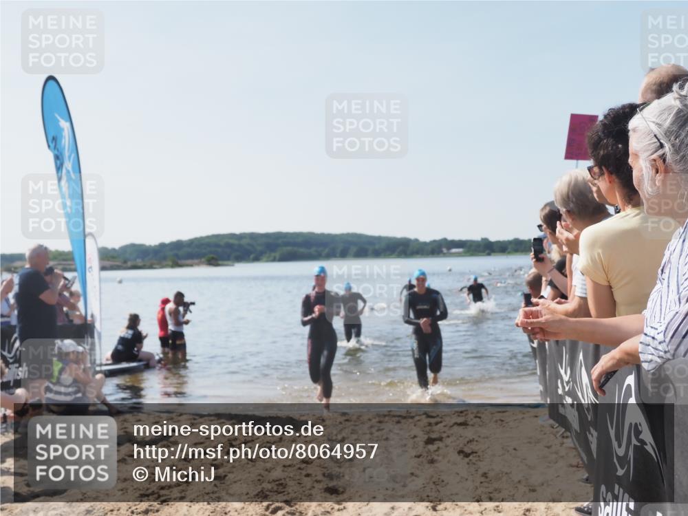 22.06.2025 - Viking Triathlon MichiJ http://msf.ph/oto/8064957 22.06.2025 10:30:03 Schwimmen 175, 203, 264, 299, 374, 473 meine-sportfotos.de