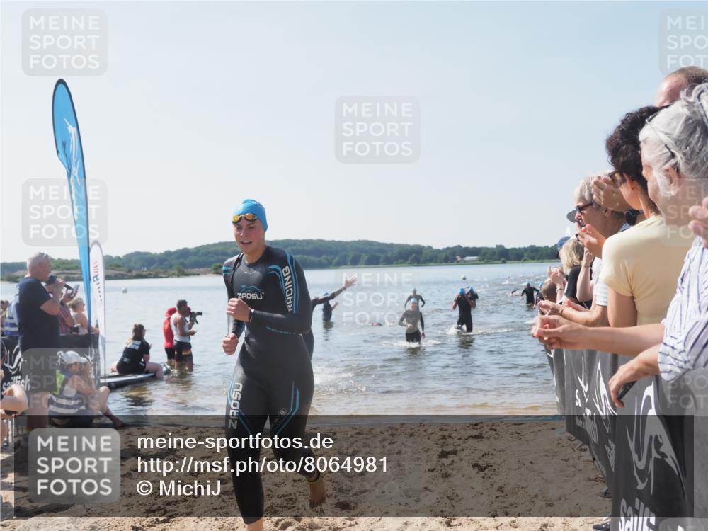 22.06.2025 - Viking Triathlon MichiJ http://msf.ph/oto/8064981 22.06.2025 10:30:06 Schwimmen 132, 175, 203, 264, 374, 491, 626 meine-sportfotos.de