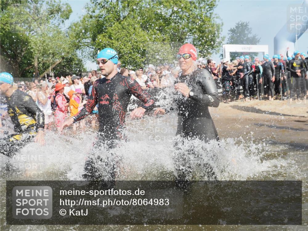 22.06.2025 - Viking Triathlon KatJ http://msf.ph/oto/8064983 22.06.2025 10:05:10 Schwimmen 94, 171, 172, 232, 291, 346, 386, 388, 389, 395, 407, 418, 500, 605, 627 meine-sportfotos.de