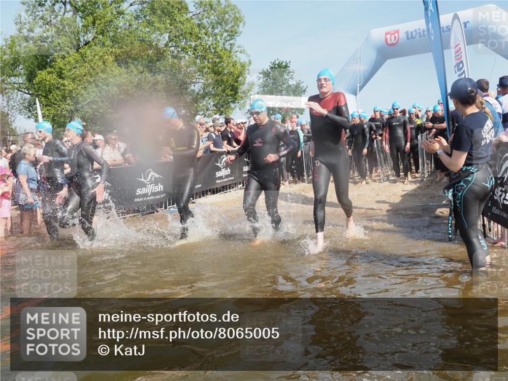 22.06.2025 - Viking Triathlon KatJ http://msf.ph/oto/8065005 22.06.2025 10:05:15 Schwimmen 57, 59, 61, 94, 138, 171, 172, 291, 346, 388, 389, 395, 418, 536, 627 meine-sportfotos.de