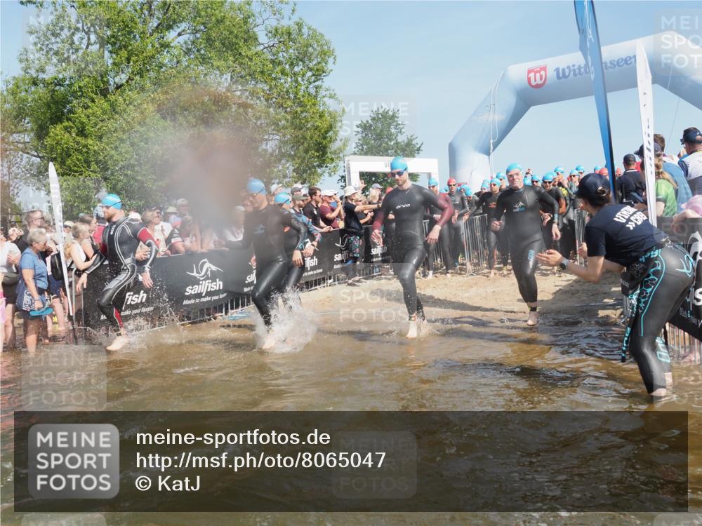 22.06.2025 - Viking Triathlon KatJ http://msf.ph/oto/8065047 22.06.2025 10:05:18 Schwimmen 57, 59, 61, 94, 138, 171, 172, 291, 314, 346, 388, 389, 395, 418, 536, 627 meine-sportfotos.de