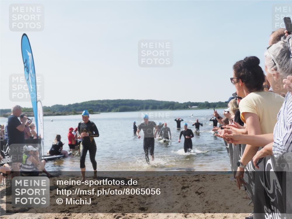 22.06.2025 - Viking Triathlon MichiJ http://msf.ph/oto/8065056 22.06.2025 10:30:14 Schwimmen 132, 175, 203, 374, 381, 491, 626, 643 meine-sportfotos.de