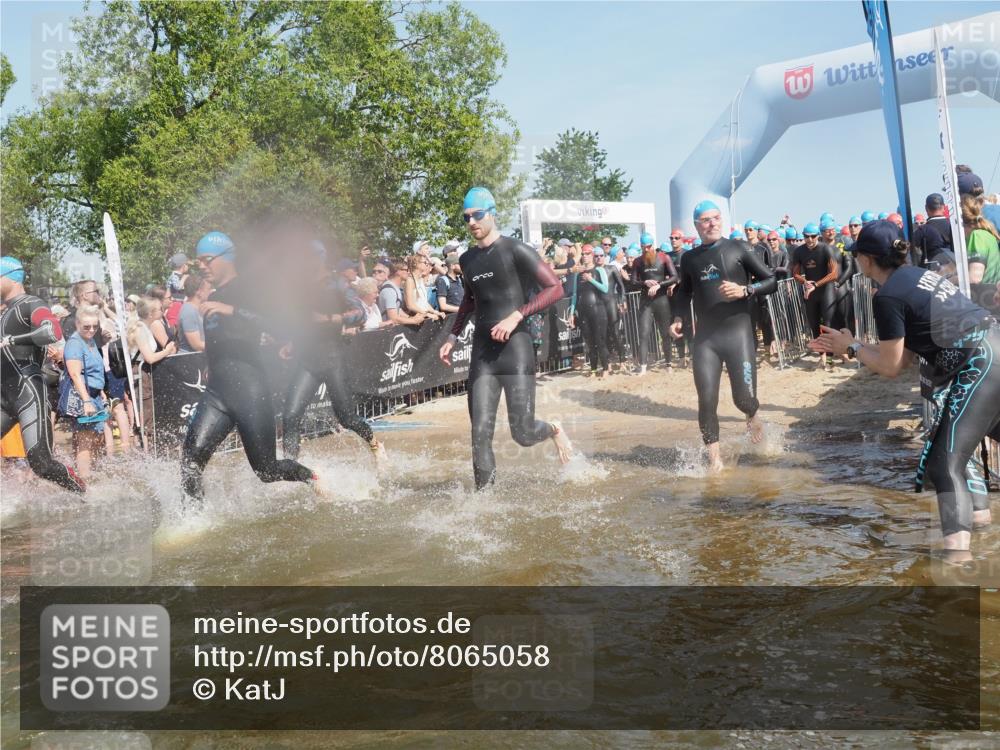 22.06.2025 - Viking Triathlon KatJ http://msf.ph/oto/8065058 22.06.2025 10:05:19 Schwimmen 57, 59, 61, 94, 138, 171, 172, 291, 314, 346, 389, 418, 437, 536, 627, 655 meine-sportfotos.de