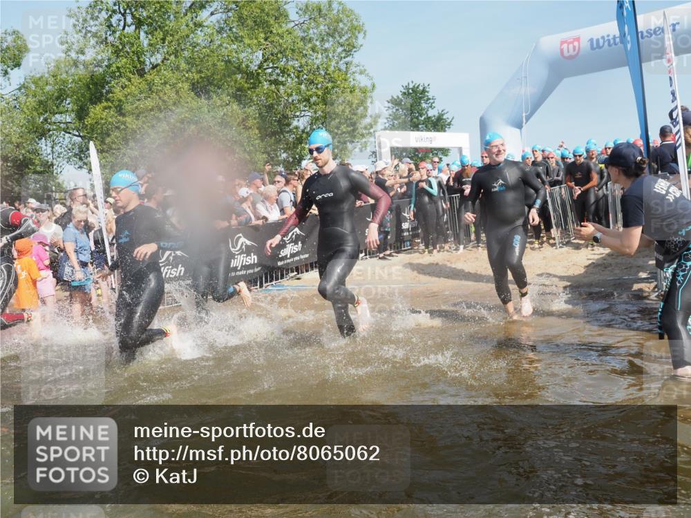 22.06.2025 - Viking Triathlon KatJ http://msf.ph/oto/8065062 22.06.2025 10:05:19 Schwimmen 57, 59, 61, 94, 138, 171, 172, 291, 314, 346, 389, 418, 437, 536, 627, 655 meine-sportfotos.de