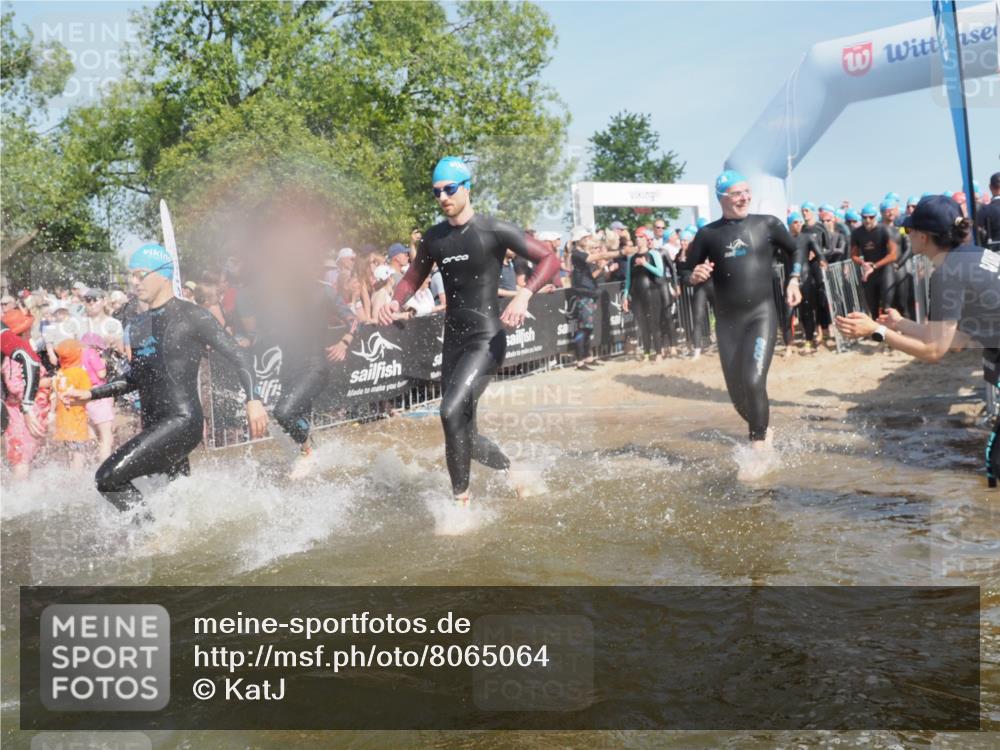 22.06.2025 - Viking Triathlon KatJ http://msf.ph/oto/8065064 22.06.2025 10:05:19 Schwimmen 57, 59, 61, 94, 138, 171, 172, 291, 314, 346, 389, 418, 437, 536, 627, 655 meine-sportfotos.de