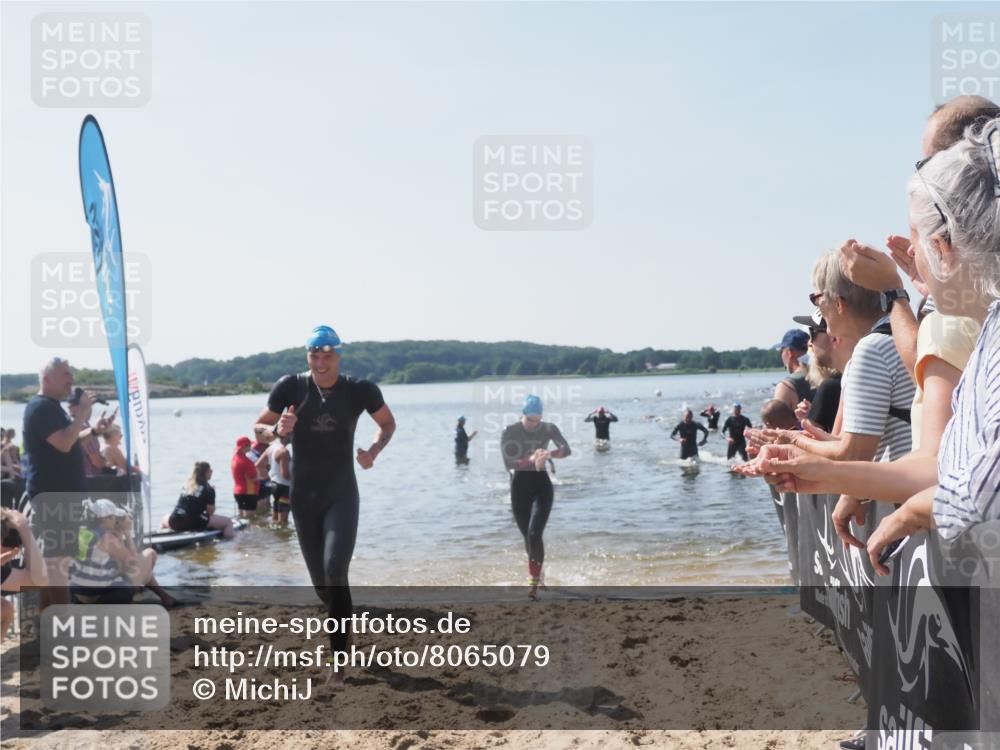 22.06.2025 - Viking Triathlon MichiJ http://msf.ph/oto/8065079 22.06.2025 10:30:16 Schwimmen 132, 175, 203, 374, 381, 491, 626, 643 meine-sportfotos.de
