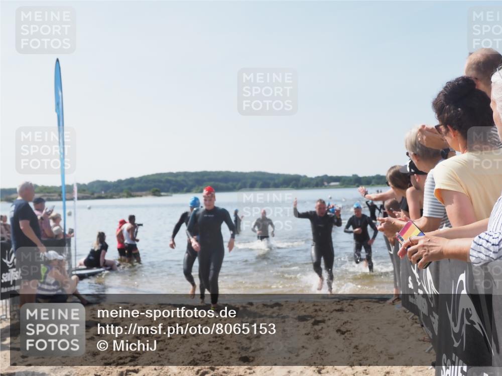 22.06.2025 - Viking Triathlon MichiJ http://msf.ph/oto/8065153 22.06.2025 10:30:24 Schwimmen 132, 381, 393, 491, 551, 626, 643 meine-sportfotos.de