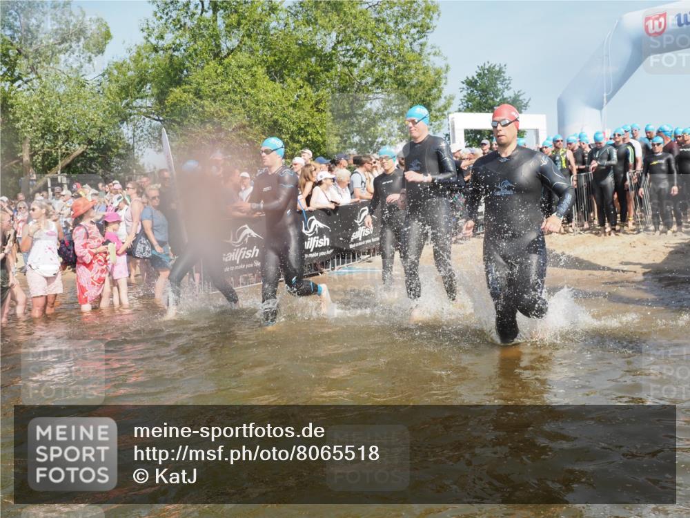 22.06.2025 - Viking Triathlon KatJ http://msf.ph/oto/8065518 22.06.2025 10:06:00 Schwimmen 68, 144, 169, 249, 269, 390, 397, 441, 442, 460, 465, 489, 508, 644 meine-sportfotos.de