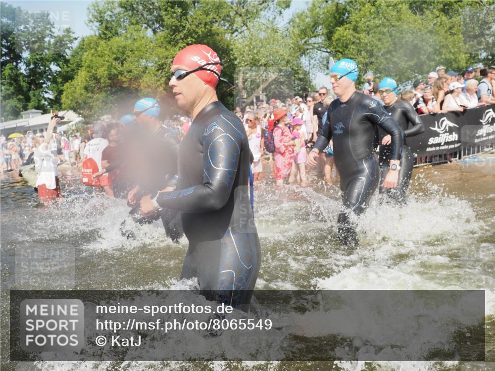 22.06.2025 - Viking Triathlon KatJ http://msf.ph/oto/8065549 22.06.2025 10:06:02 Schwimmen 68, 144, 169, 249, 269, 390, 397, 441, 442, 460, 465, 489, 508, 644 meine-sportfotos.de