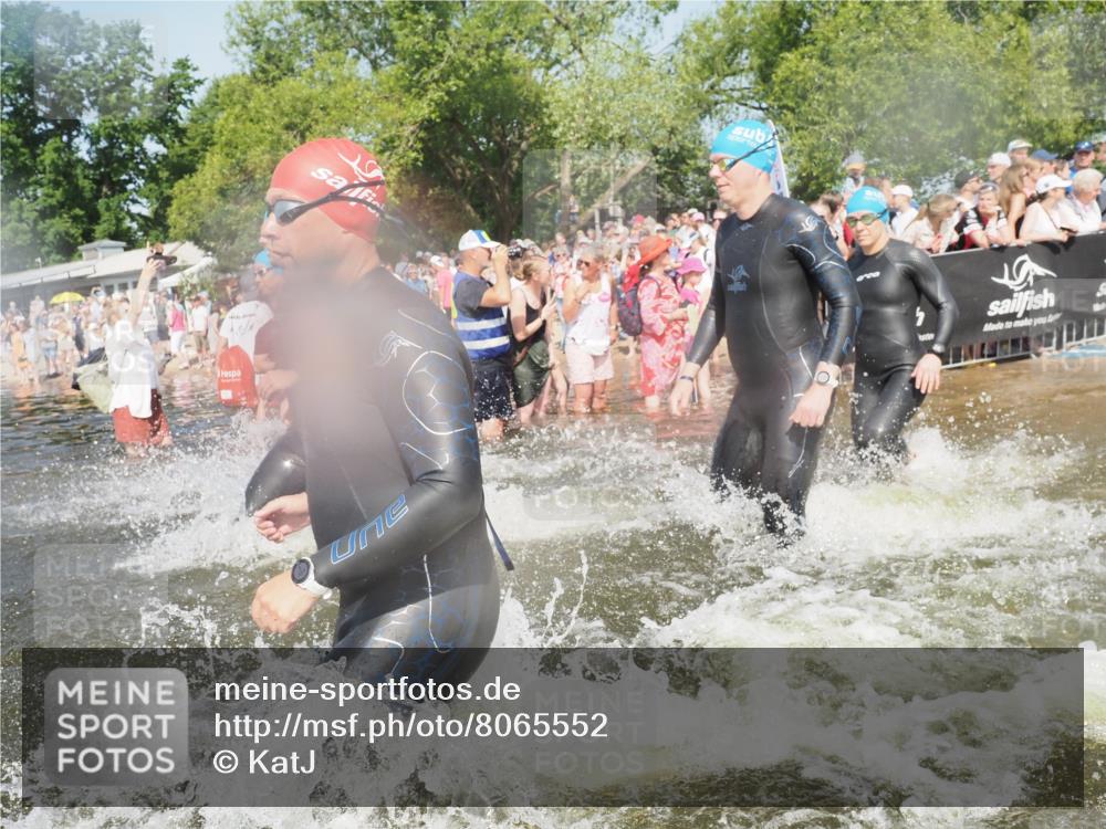 22.06.2025 - Viking Triathlon KatJ http://msf.ph/oto/8065552 22.06.2025 10:06:02 Schwimmen 68, 144, 169, 249, 269, 390, 397, 441, 442, 460, 465, 489, 508, 644 meine-sportfotos.de