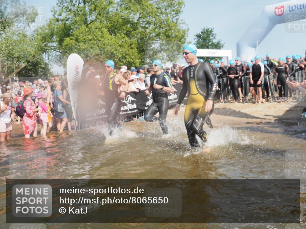 22.06.2025 - Viking Triathlon KatJ http://msf.ph/oto/8065650 22.06.2025 10:06:10 Schwimmen 39, 41, 60, 84, 110, 144, 191, 249, 266, 325, 390, 440, 446, 489, 508 meine-sportfotos.de