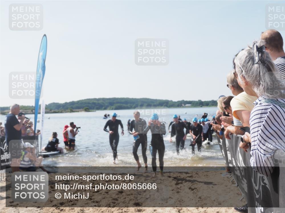 22.06.2025 - Viking Triathlon MichiJ http://msf.ph/oto/8065666 22.06.2025 10:31:49 Schwimmen 87, 98, 99, 124, 125, 137, 158, 189, 224, 350, 435, 449, 507, 555, 658 meine-sportfotos.de