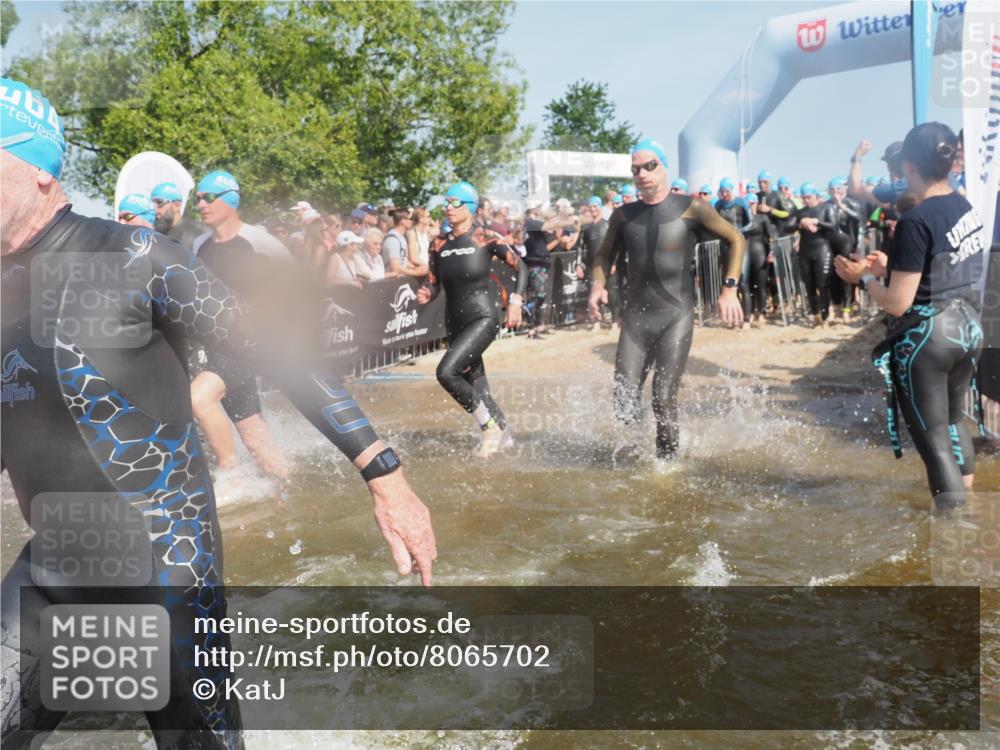 22.06.2025 - Viking Triathlon KatJ http://msf.ph/oto/8065702 22.06.2025 10:06:14 Schwimmen 39, 41, 60, 84, 110, 117, 153, 191, 266, 325, 385, 440, 446, 487, 535 meine-sportfotos.de