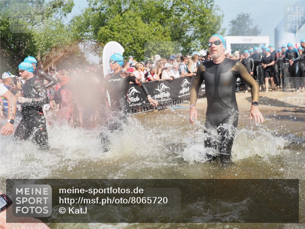 22.06.2025 - Viking Triathlon KatJ http://msf.ph/oto/8065720 22.06.2025 10:06:15 Schwimmen 39, 41, 60, 84, 110, 117, 153, 191, 266, 325, 385, 440, 446, 487, 535 meine-sportfotos.de