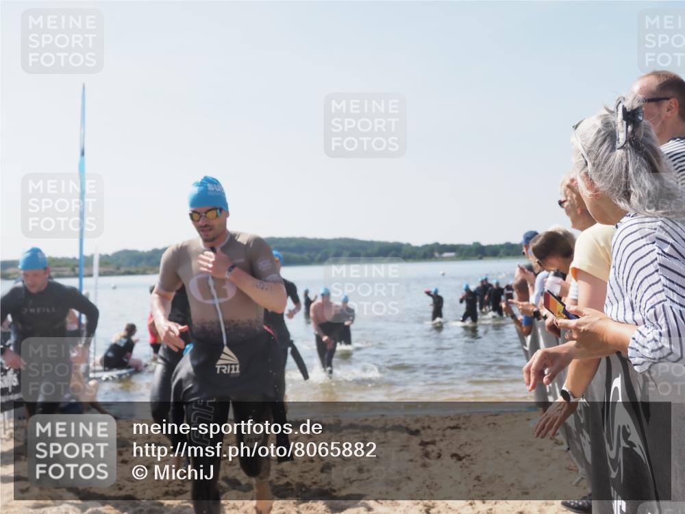 22.06.2025 - Viking Triathlon MichiJ http://msf.ph/oto/8065882 22.06.2025 10:32:16 Schwimmen 53, 147, 173, 193, 207, 214, 226, 271, 461, 464 meine-sportfotos.de