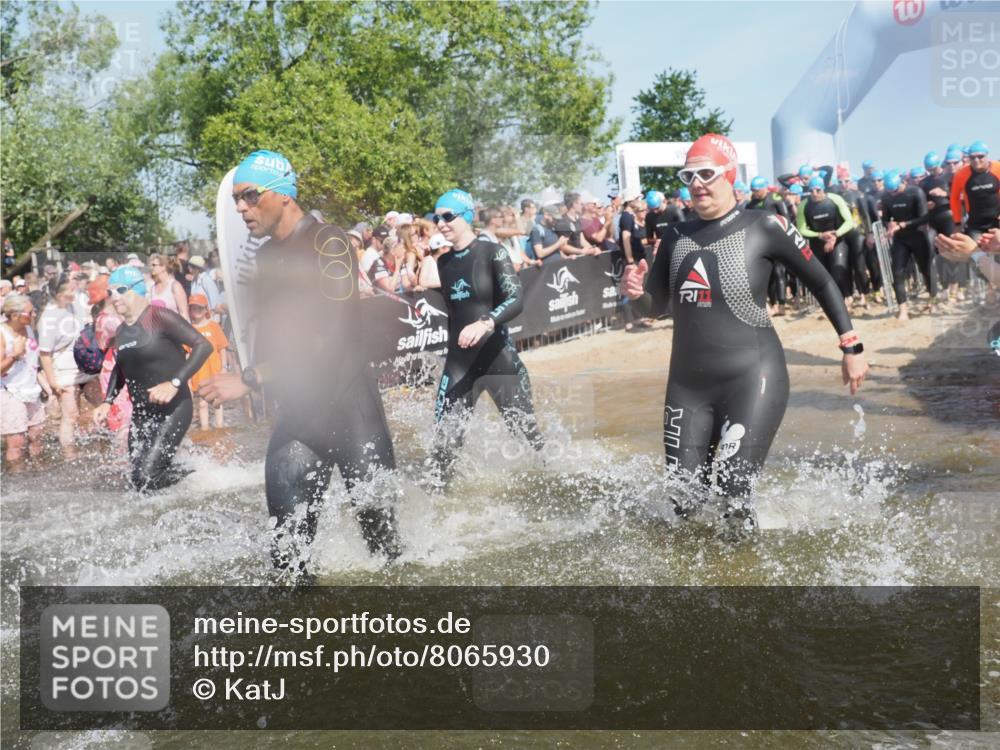 22.06.2025 - Viking Triathlon KatJ http://msf.ph/oto/8065930 22.06.2025 10:06:31 Schwimmen 18, 24, 36, 93, 109, 168, 186, 192, 205, 261, 298, 358, 376, 450, 606 meine-sportfotos.de