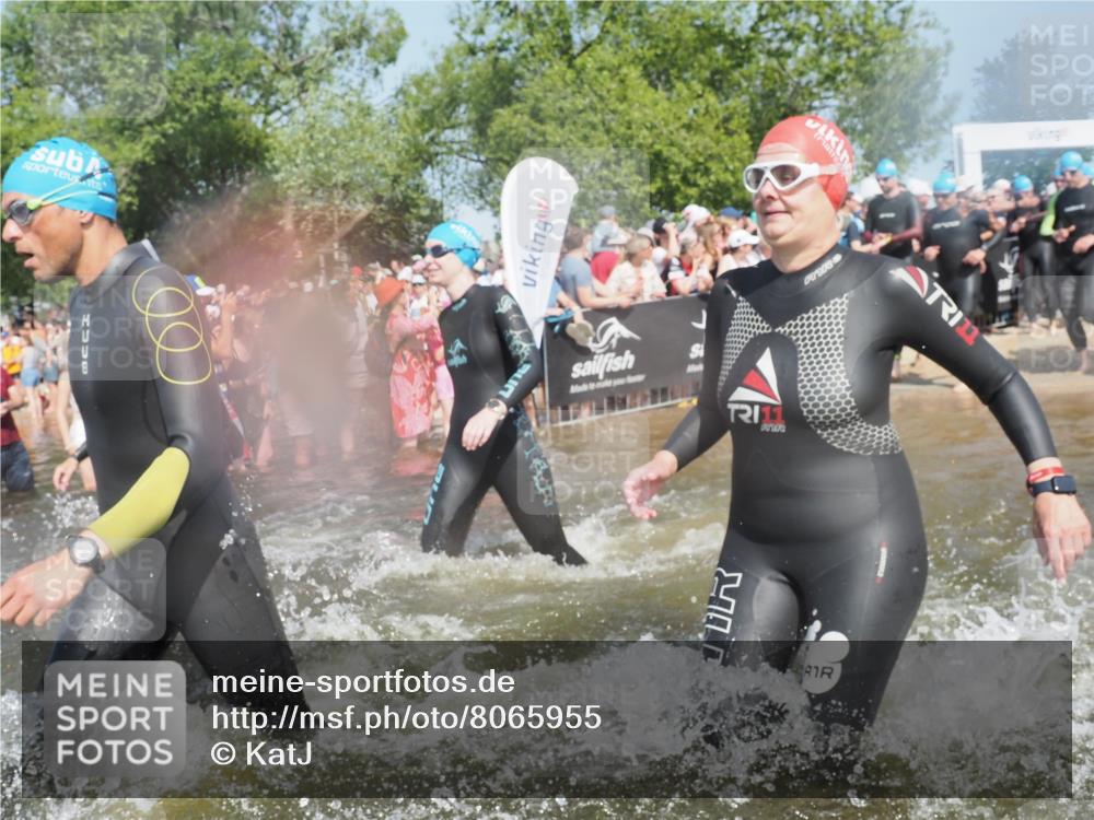 22.06.2025 - Viking Triathlon KatJ http://msf.ph/oto/8065955 22.06.2025 10:06:32 Schwimmen 18, 24, 36, 93, 109, 168, 186, 192, 205, 261, 298, 358, 376, 450, 606 meine-sportfotos.de