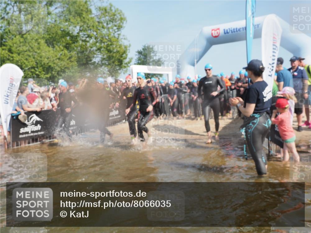 22.06.2025 - Viking Triathlon KatJ http://msf.ph/oto/8066035 22.06.2025 10:06:39 Schwimmen 44, 74, 93, 109, 159, 168, 205, 219, 358, 376, 450, 606, 625 meine-sportfotos.de