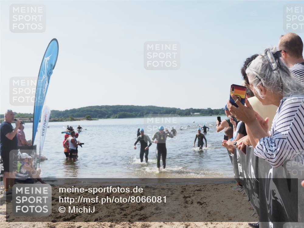 22.06.2025 - Viking Triathlon MichiJ http://msf.ph/oto/8066081 22.06.2025 10:33:05 Schwimmen 91, 113, 287, 387, 399 meine-sportfotos.de