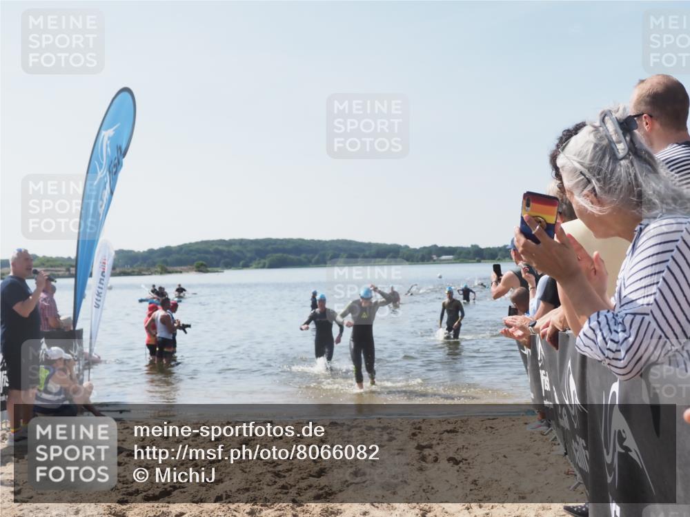 22.06.2025 - Viking Triathlon MichiJ http://msf.ph/oto/8066082 22.06.2025 10:33:05 Schwimmen 91, 113, 287, 387, 399 meine-sportfotos.de