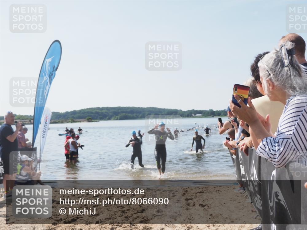 22.06.2025 - Viking Triathlon MichiJ http://msf.ph/oto/8066090 22.06.2025 10:33:05 Schwimmen 91, 113, 287, 387, 399 meine-sportfotos.de