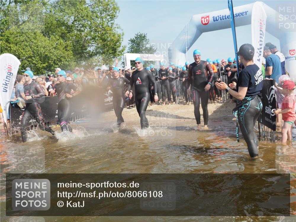 22.06.2025 - Viking Triathlon KatJ http://msf.ph/oto/8066108 22.06.2025 10:06:44 Schwimmen 44, 74, 159, 165, 217, 219, 257, 282, 501, 625 meine-sportfotos.de