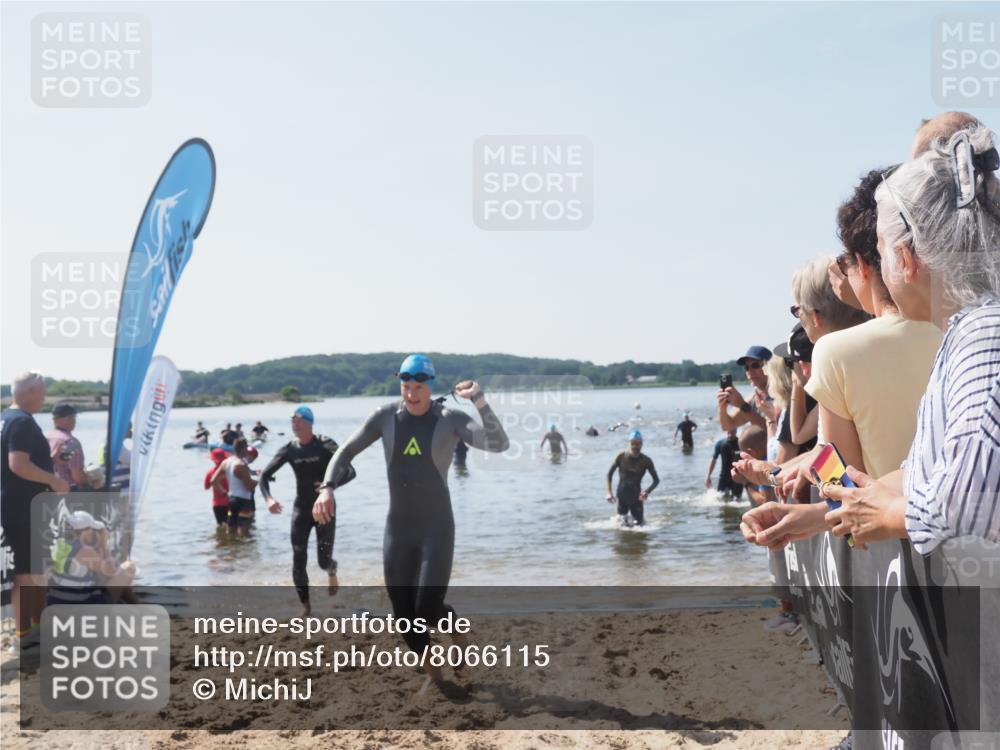 22.06.2025 - Viking Triathlon MichiJ http://msf.ph/oto/8066115 22.06.2025 10:33:08 Schwimmen 91, 113, 287, 387, 399 meine-sportfotos.de