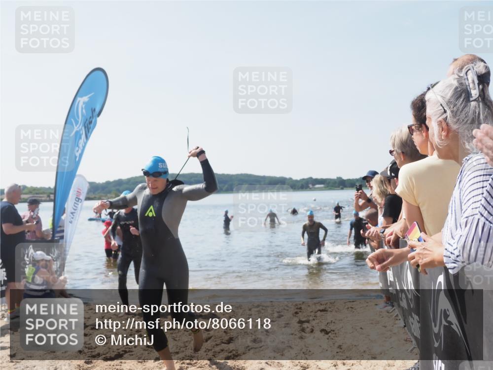 22.06.2025 - Viking Triathlon MichiJ http://msf.ph/oto/8066118 22.06.2025 10:33:09 Schwimmen 91, 113, 287, 387, 399 meine-sportfotos.de