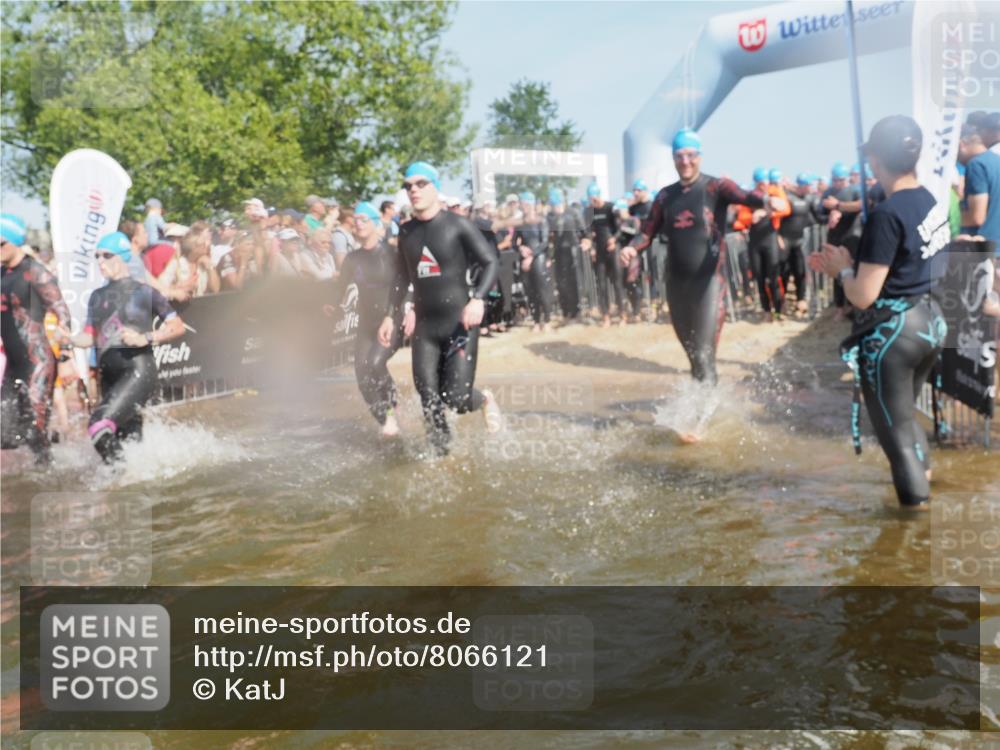 22.06.2025 - Viking Triathlon KatJ http://msf.ph/oto/8066121 22.06.2025 10:06:45 Schwimmen 44, 66, 74, 159, 165, 217, 219, 257, 282, 318, 337, 501, 525, 625 meine-sportfotos.de
