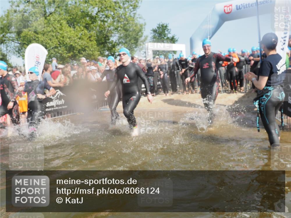 22.06.2025 - Viking Triathlon KatJ http://msf.ph/oto/8066124 22.06.2025 10:06:45 Schwimmen 44, 66, 74, 159, 165, 217, 219, 257, 282, 318, 337, 501, 525, 625 meine-sportfotos.de