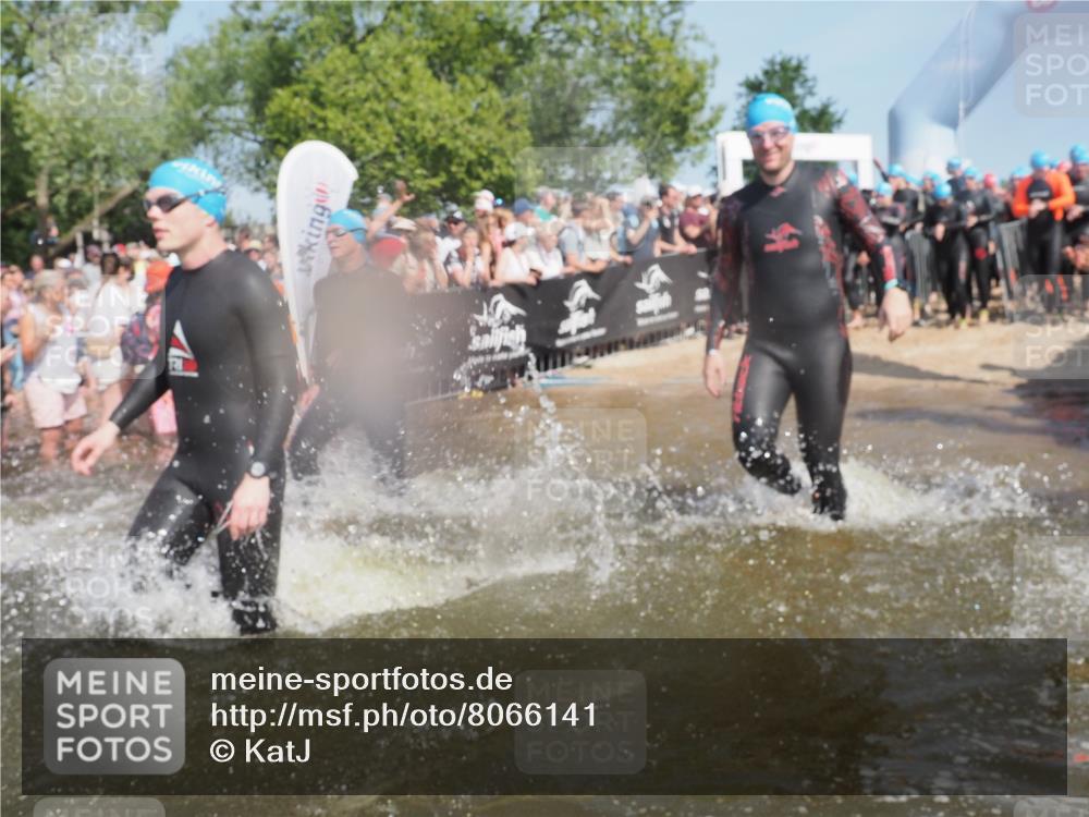 22.06.2025 - Viking Triathlon KatJ http://msf.ph/oto/8066141 22.06.2025 10:06:46 Schwimmen 44, 66, 74, 159, 165, 217, 219, 257, 282, 290, 318, 337, 501, 525, 625 meine-sportfotos.de