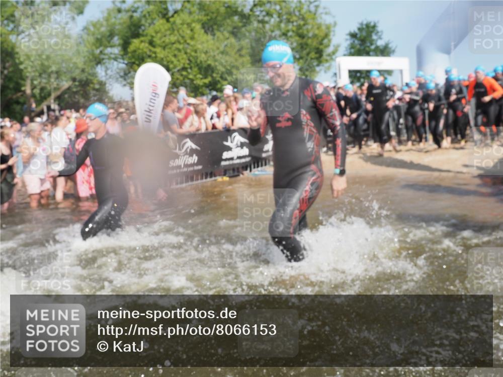 22.06.2025 - Viking Triathlon KatJ http://msf.ph/oto/8066153 22.06.2025 10:06:47 Schwimmen 44, 66, 74, 159, 165, 217, 219, 257, 282, 290, 318, 337, 501, 525, 625 meine-sportfotos.de