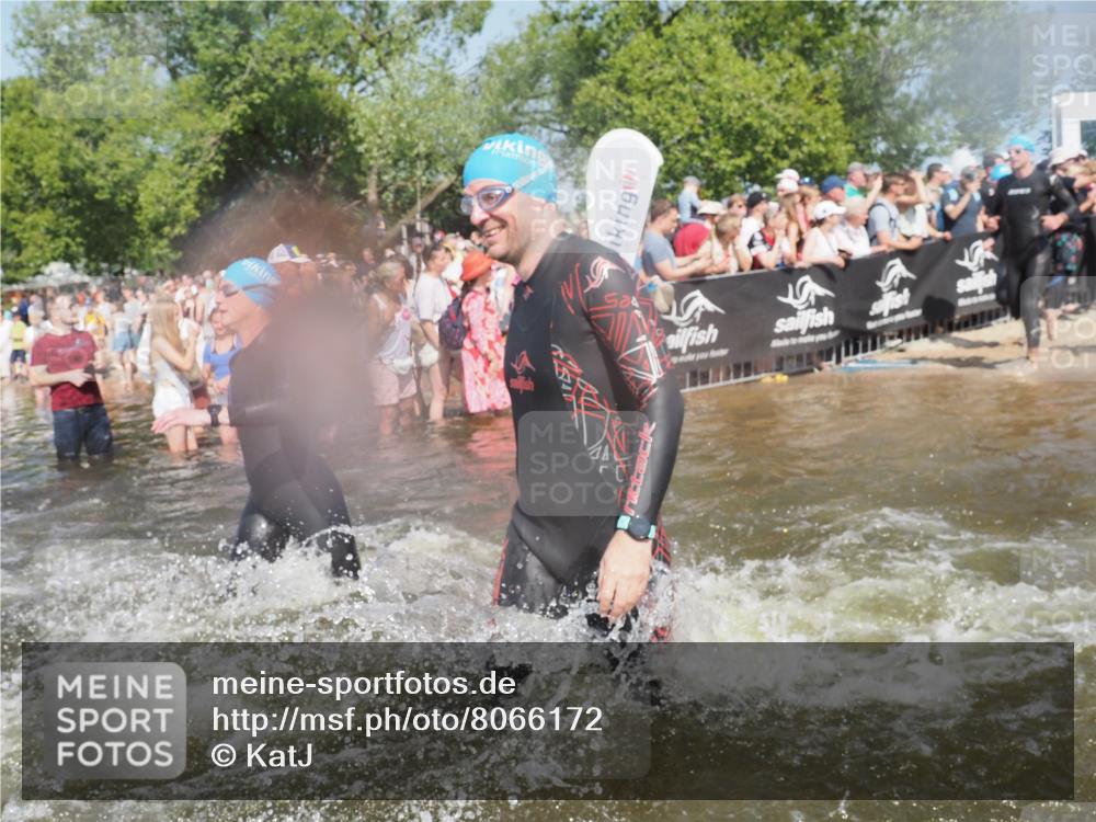 22.06.2025 - Viking Triathlon KatJ http://msf.ph/oto/8066172 22.06.2025 10:06:48 Schwimmen 44, 66, 74, 159, 165, 217, 219, 257, 282, 290, 318, 337, 501, 525, 625 meine-sportfotos.de