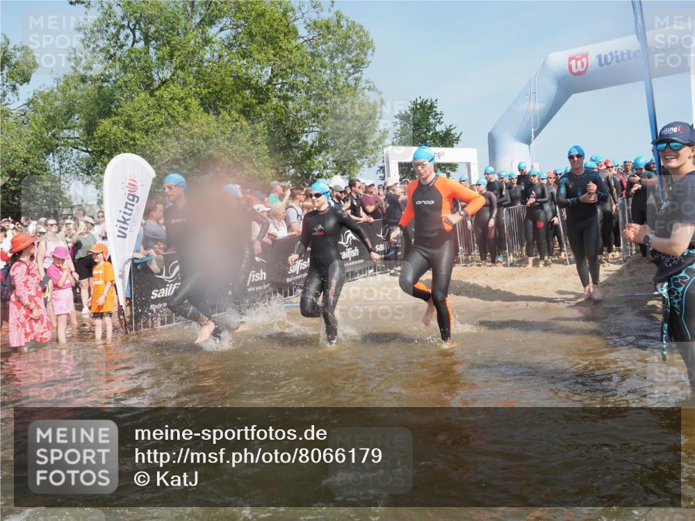 22.06.2025 - Viking Triathlon KatJ http://msf.ph/oto/8066179 22.06.2025 10:06:49 Schwimmen 66, 74, 159, 165, 217, 219, 257, 282, 290, 318, 337, 501, 525, 533 meine-sportfotos.de