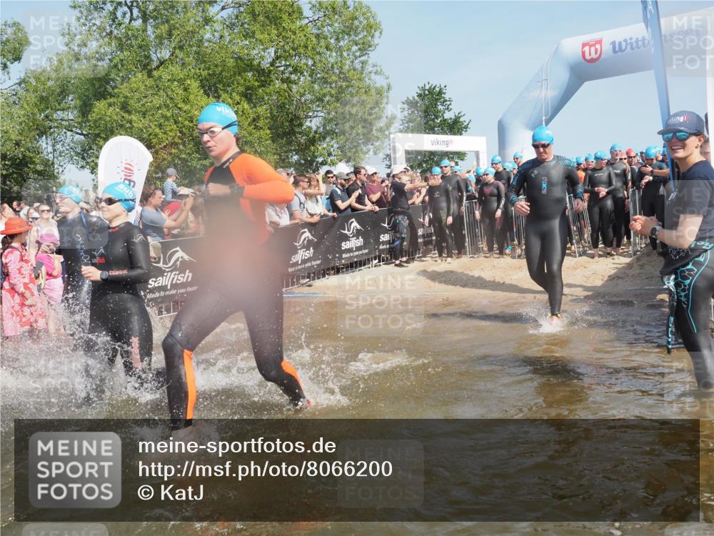 22.06.2025 - Viking Triathlon KatJ http://msf.ph/oto/8066200 22.06.2025 10:06:50 Schwimmen 66, 165, 183, 217, 257, 282, 290, 318, 321, 337, 468, 479, 501, 525, 533 meine-sportfotos.de