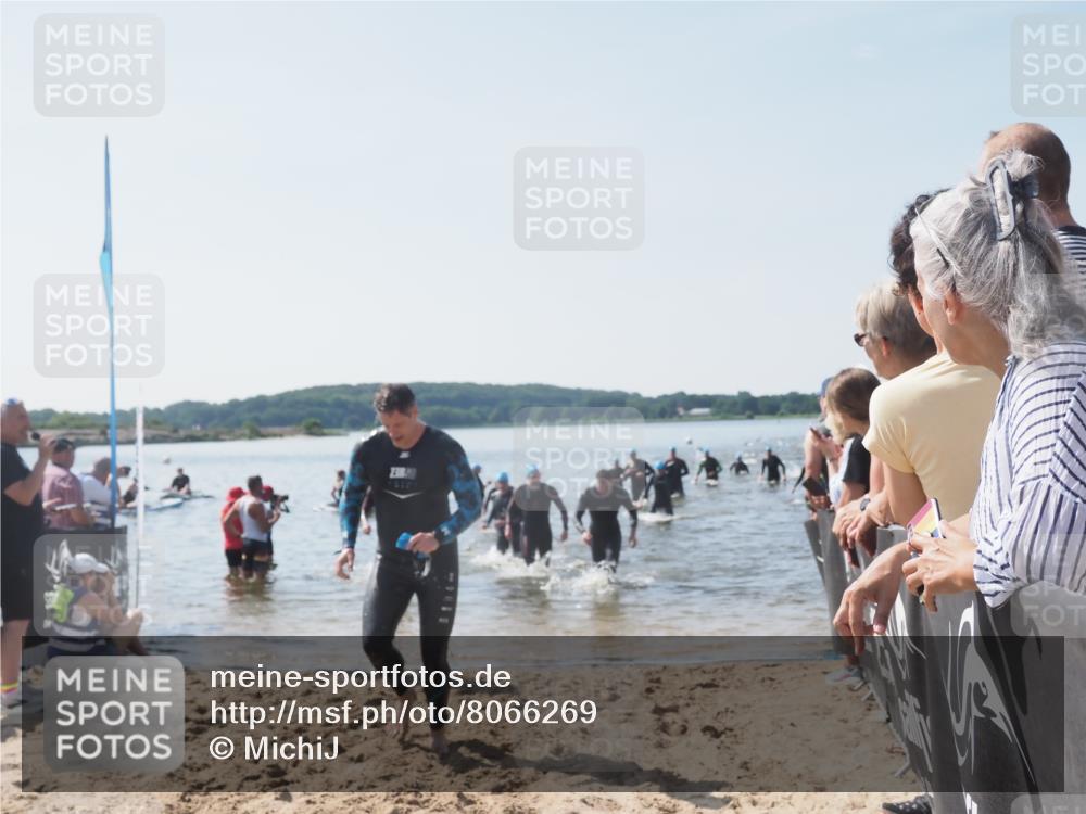 22.06.2025 - Viking Triathlon MichiJ http://msf.ph/oto/8066269 22.06.2025 10:33:43 Schwimmen 5, 50, 149, 229, 242, 255, 304, 348, 349, 438, 457, 522 meine-sportfotos.de