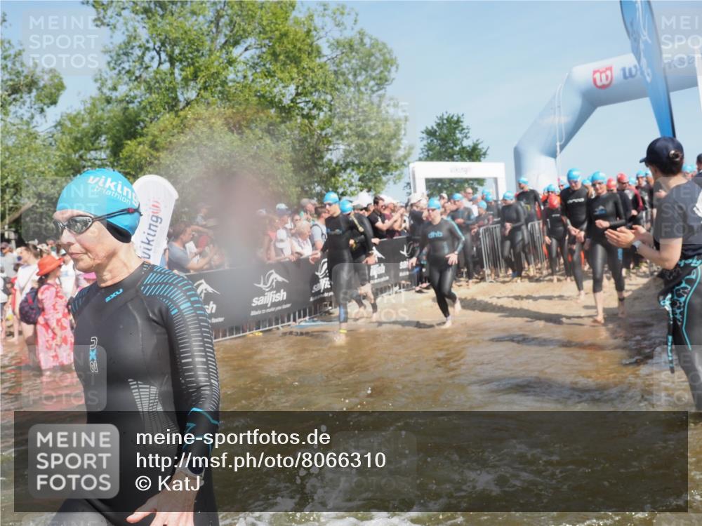 22.06.2025 - Viking Triathlon KatJ http://msf.ph/oto/8066310 22.06.2025 10:06:58 Schwimmen 66, 183, 244, 290, 318, 321, 337, 369, 467, 468, 479, 494, 498, 525, 533 meine-sportfotos.de