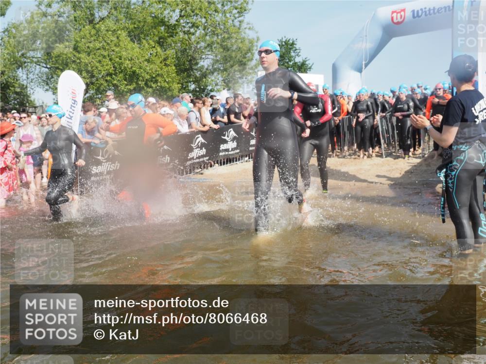 22.06.2025 - Viking Triathlon KatJ http://msf.ph/oto/8066468 22.06.2025 10:07:09 Schwimmen 64, 123, 190, 201, 202, 223, 328, 369, 402, 431, 463, 519, 607, 631, 637, 649 meine-sportfotos.de