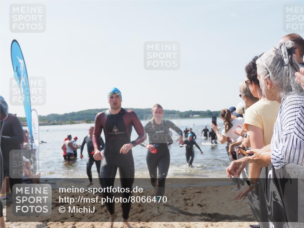 22.06.2025 - Viking Triathlon MichiJ http://msf.ph/oto/8066470 22.06.2025 10:34:17 Schwimmen 46, 70, 294, 297, 486, 520, 527, 618, 635 meine-sportfotos.de