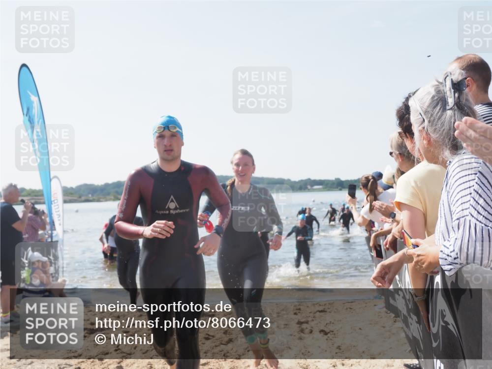 22.06.2025 - Viking Triathlon MichiJ http://msf.ph/oto/8066473 22.06.2025 10:34:18 Schwimmen 46, 70, 294, 297, 306, 430, 486, 520, 527, 618, 635 meine-sportfotos.de