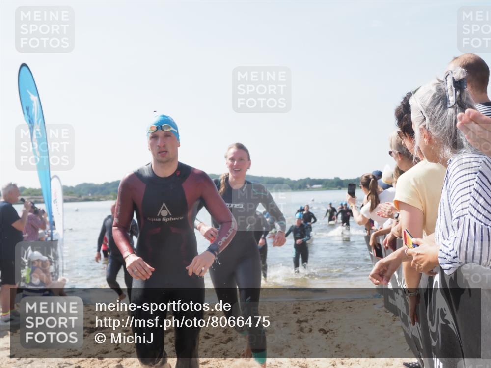 22.06.2025 - Viking Triathlon MichiJ http://msf.ph/oto/8066475 22.06.2025 10:34:18 Schwimmen 46, 70, 294, 297, 306, 430, 486, 520, 527, 618, 635 meine-sportfotos.de