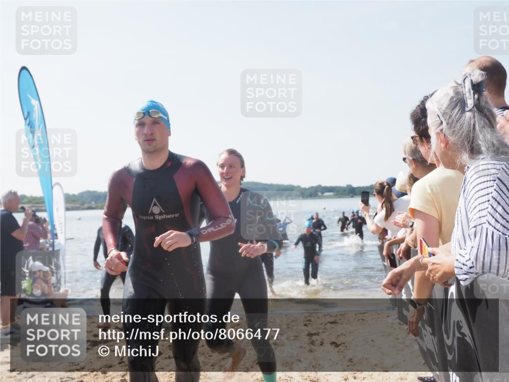 22.06.2025 - Viking Triathlon MichiJ http://msf.ph/oto/8066477 22.06.2025 10:34:18 Schwimmen 46, 70, 294, 297, 306, 430, 486, 520, 527, 618, 635 meine-sportfotos.de