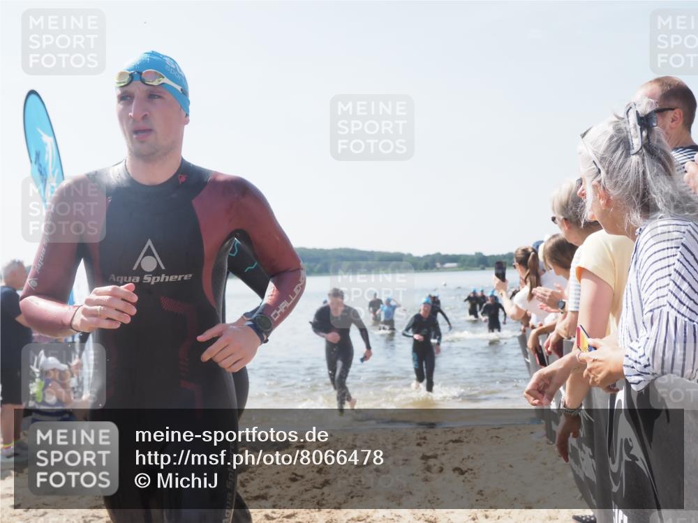 22.06.2025 - Viking Triathlon MichiJ http://msf.ph/oto/8066478 22.06.2025 10:34:18 Schwimmen 46, 70, 294, 297, 306, 430, 486, 520, 527, 618, 635 meine-sportfotos.de