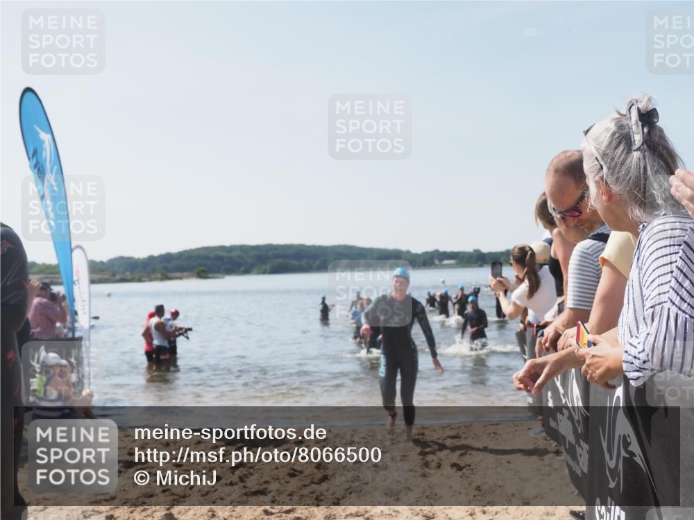 22.06.2025 - Viking Triathlon MichiJ http://msf.ph/oto/8066500 22.06.2025 10:34:22 Schwimmen 46, 294, 306, 366, 430, 486, 520, 527, 546 meine-sportfotos.de