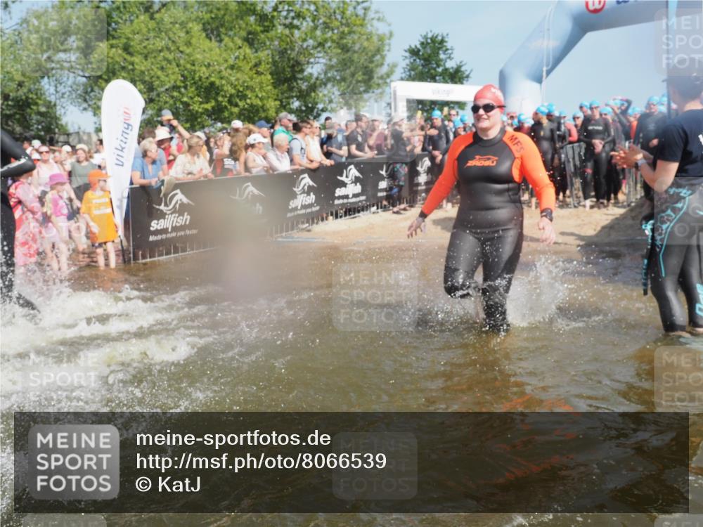 22.06.2025 - Viking Triathlon KatJ http://msf.ph/oto/8066539 22.06.2025 10:07:15 Schwimmen 123, 190, 201, 202, 223, 267, 273, 326, 333, 402, 425, 463, 519, 607, 637 meine-sportfotos.de